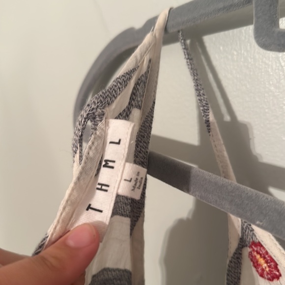 THML TOP - Picture 3 of 3